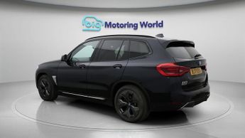 BMW iX3 PREMIER EDITION