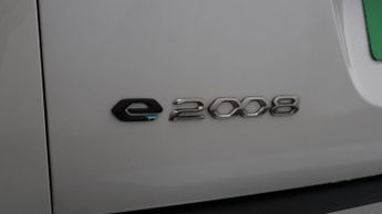 Peugeot E-2008 GT