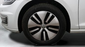 Volkswagen e-Golf E-GOLF