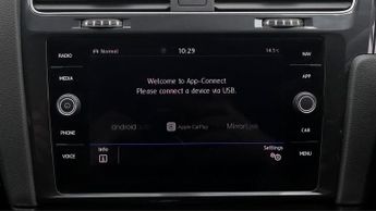 Volkswagen e-Golf E-GOLF