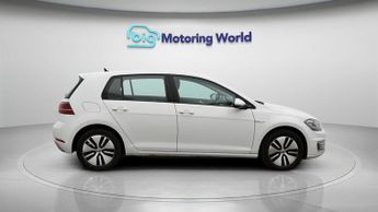 Volkswagen e-Golf E-GOLF