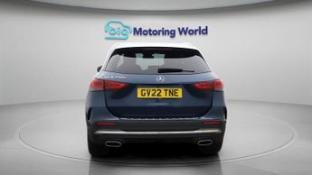 Mercedes-Benz GLA GLA 250 E AMG LINE