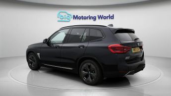 BMW iX3 PREMIER EDITION PRO