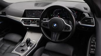 BMW 3 Series 330E M SPORT