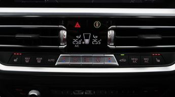 BMW 3 Series 330E M SPORT