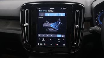 Volvo C40 RECHARGE PRO TWIN AWD