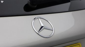 Mercedes-Benz GLC GLC 300 E 4MATIC AMG LINE