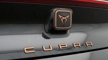 CUPRA Born V2
