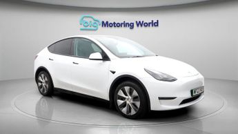 Tesla Model Y LONG RANGE AWD