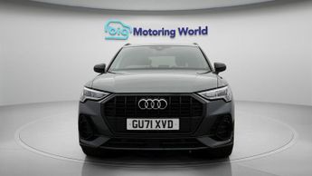 Audi Q3 TFSI S LINE BLACK EDITION