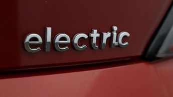 Hyundai KONA PREMIUM