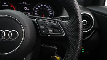 Audi Q2 TDI S LINE BLACK EDITION