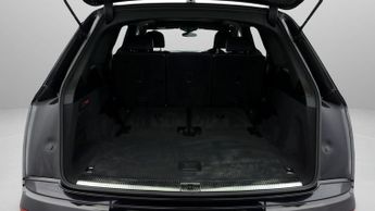 Audi Q7 TDI QUATTRO S LINE BLACK EDITION