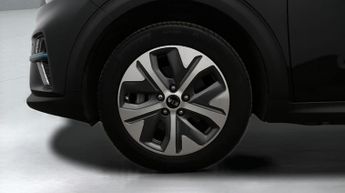 Kia Niro 4 PLUS