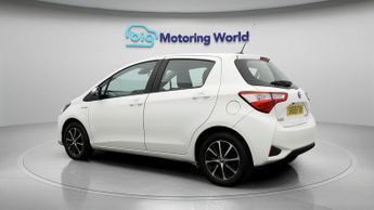 Toyota Yaris VVT-I ICON TECH