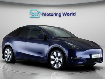 Tesla Model Y LONG RANGE AWD