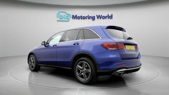 Mercedes-Benz GLC GLC 300 4MATIC AMG LINE