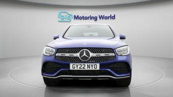 Mercedes-Benz GLC GLC 300 4MATIC AMG LINE