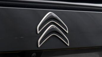 Citroen e-C4 SHINE PLUS