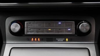 Hyundai KONA PREMIUM