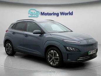 Hyundai KONA PREMIUM