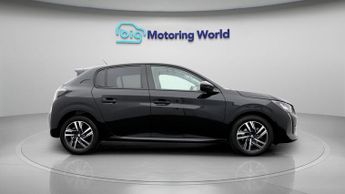 Peugeot 208 PURETECH ALLURE PREMIUM PLUS S/S