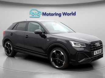 Audi Q2 TFSI S LINE BLACK EDITION