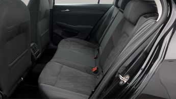 Volkswagen Golf STYLE ETSI DSG