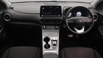 Hyundai KONA PREMIUM