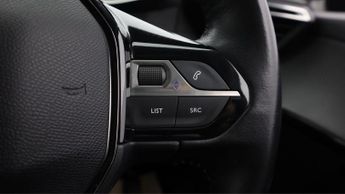 Peugeot E-208 ALLURE