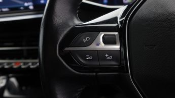 Peugeot E-208 ALLURE