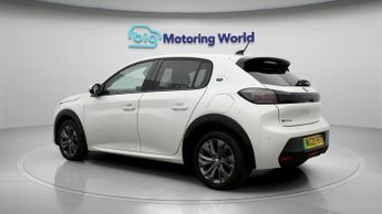 Peugeot E-208 ALLURE