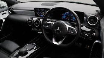 Mercedes-Benz CLA CLA 200 AMG LINE