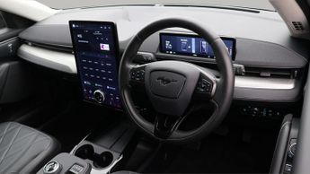 Ford Mustang Mach-E BASE