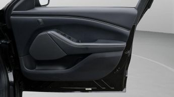 Ford Mustang Mach-E BASE