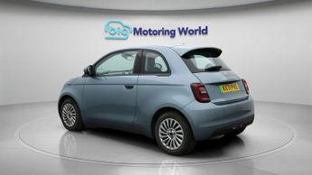 Fiat 500e ACTION