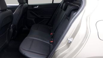 Ford Focus ST-LINE X