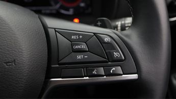 Nissan Juke DIG-T N-CONNECTA DCT