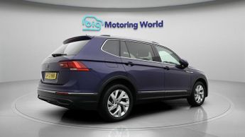 Volkswagen Tiguan Allspace LIFE TSI DSG