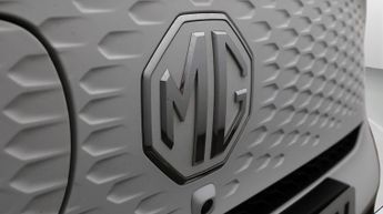 MG MG ZS TROPHY CONNECT