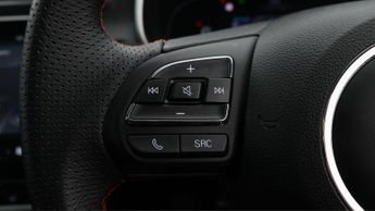 MG MG ZS TROPHY CONNECT