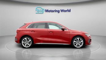 Audi A3 SPORTBACK TFSI E S LINE