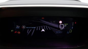 Peugeot E-208 ALLURE PREMIUM PLUS
