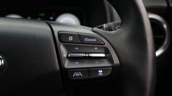 Hyundai KONA PREMIUM