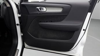 Volvo XC40 RECHARGE T4 INSCRIPTION
