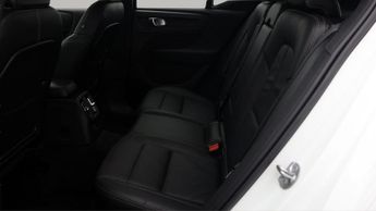 Volvo XC40 RECHARGE T4 INSCRIPTION