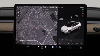 Tesla Model Y LONG RANGE AWD