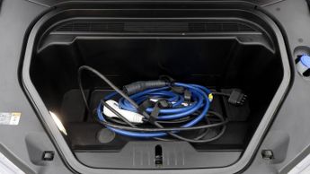 Ford Mustang Mach-E BASE