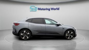 Polestar Polestar 4 PLUS