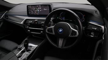 BMW 5 Series 530E M SPORT